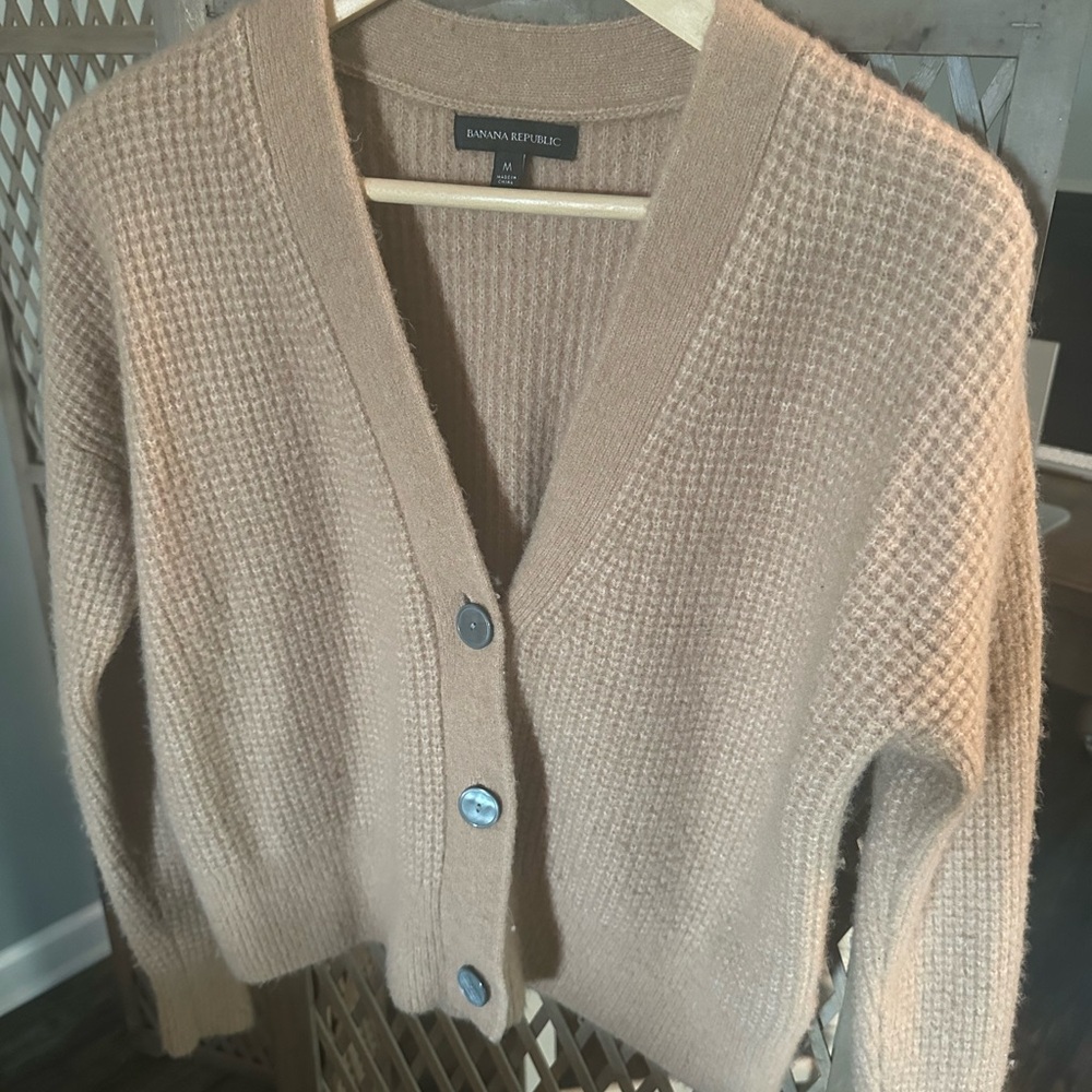 Banana Republic Cropped Cardigan